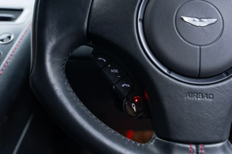 Vehicle Image 22
