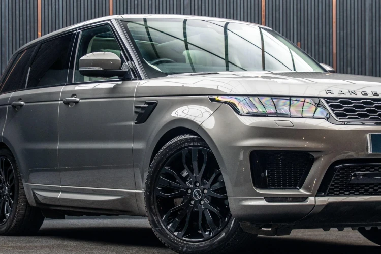 Vehicle Image 7