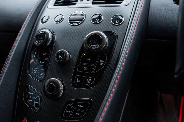 Vehicle Image 20