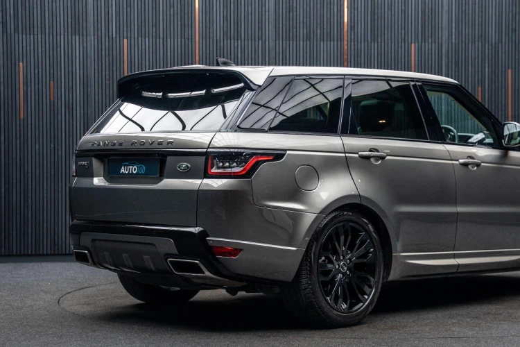 Vehicle Image 21