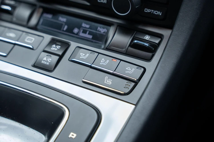 Vehicle Image 20