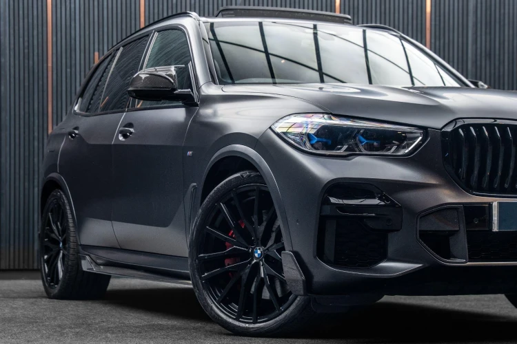 Vehicle Image 7