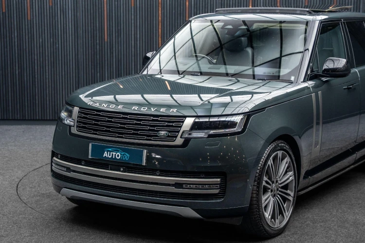 Vehicle Image 5
