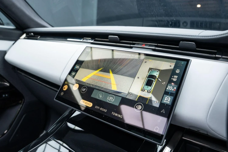 Vehicle Image 8