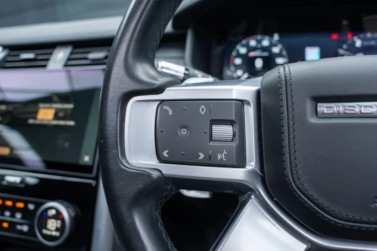 Vehicle Image 22
