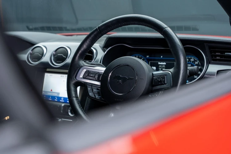 Vehicle Image 35