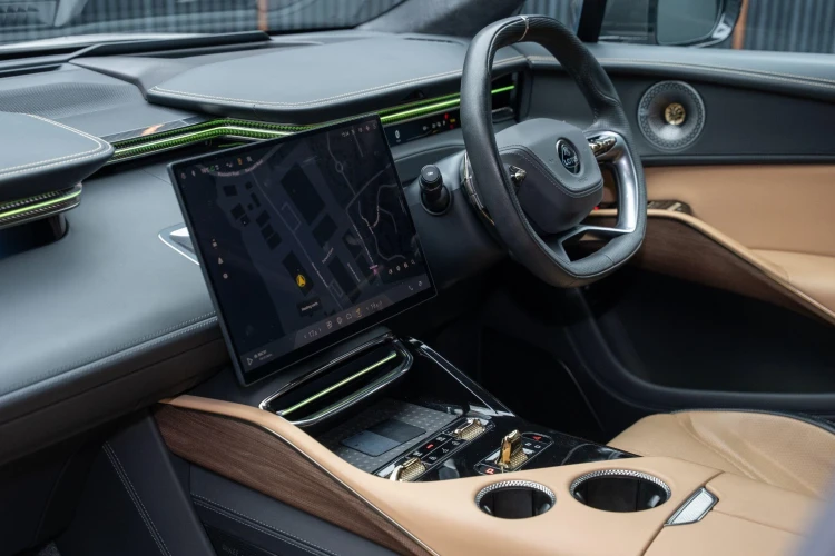 Vehicle Image 45
