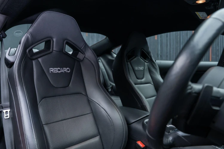 Vehicle Image 12