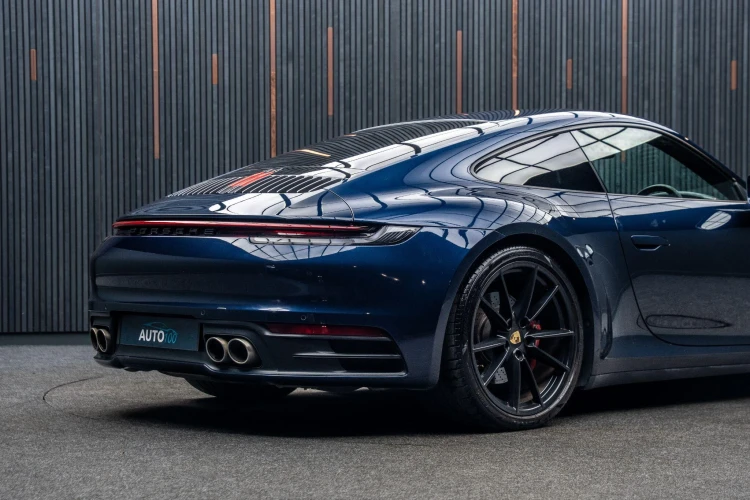 Vehicle Image 21