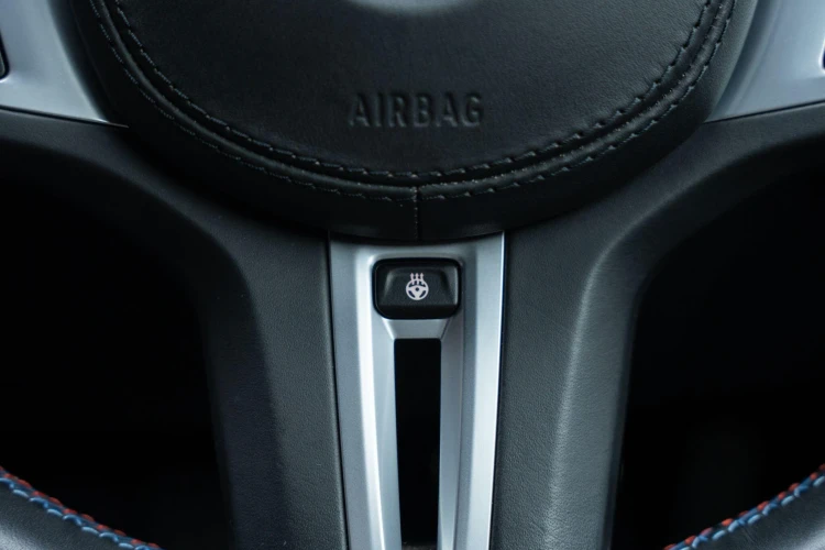 Vehicle Image 42