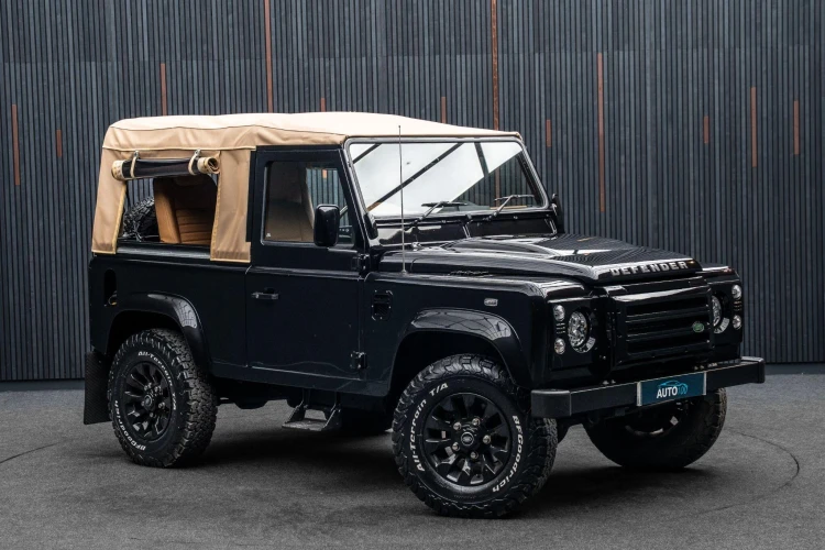 Vehicle Image 5