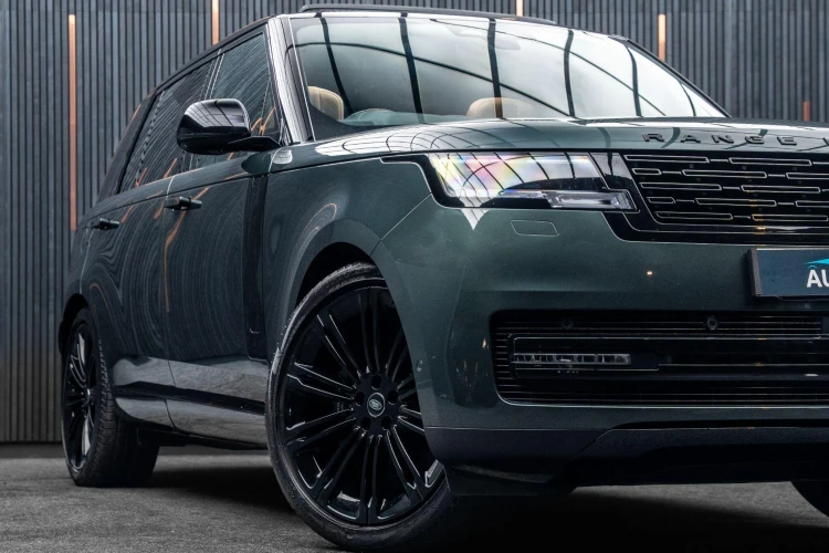 Vehicle Image 7