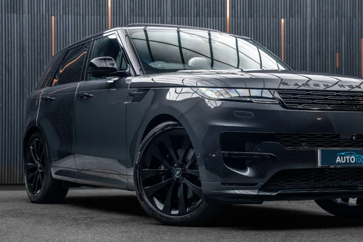 Vehicle Image 7