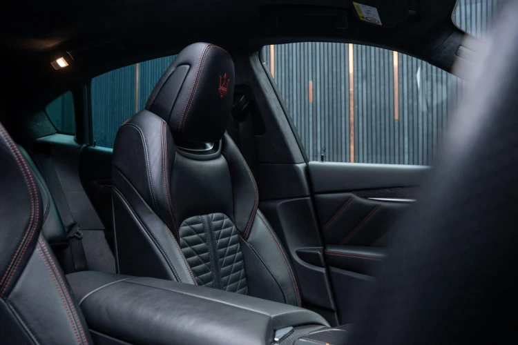 Vehicle Image 41