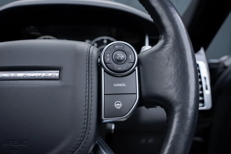 Vehicle Image 24