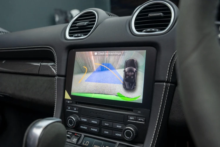 Vehicle Image 10