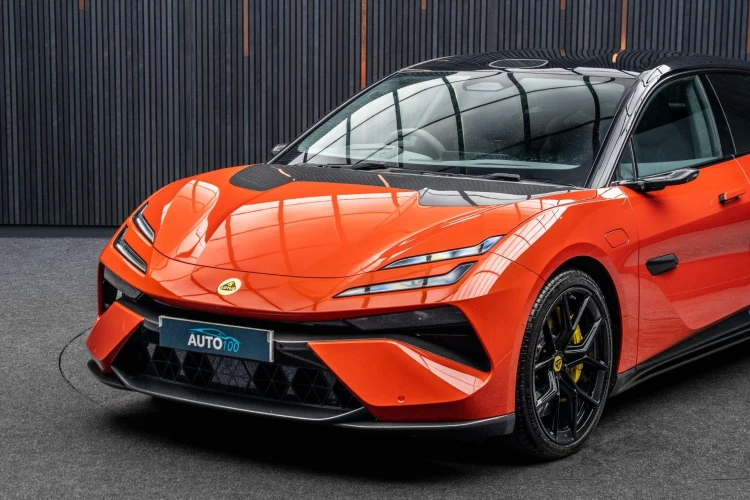 Vehicle Image 5