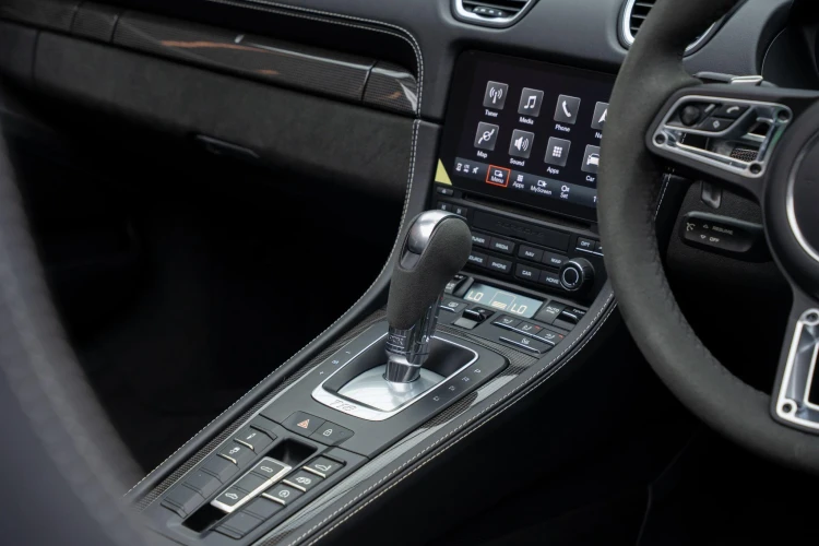 Vehicle Image 38