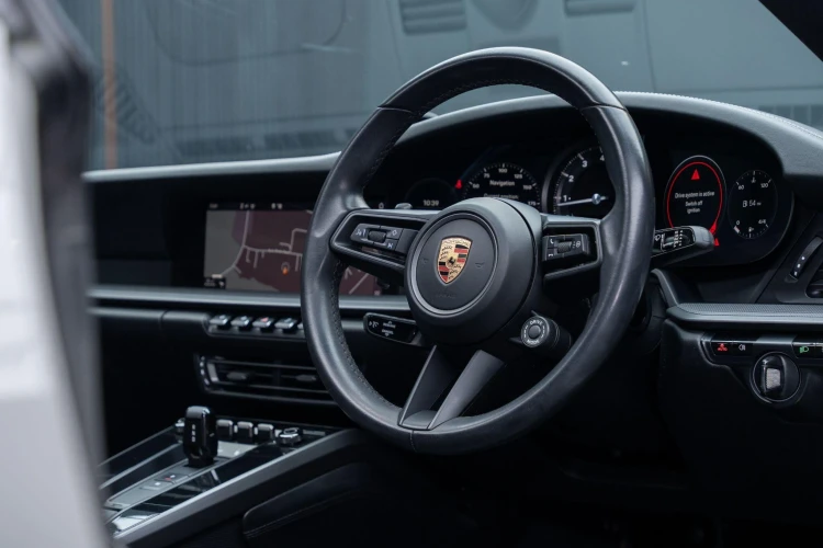 Vehicle Image 24