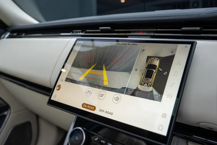Vehicle Image 8