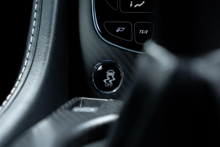 Vehicle Image 36