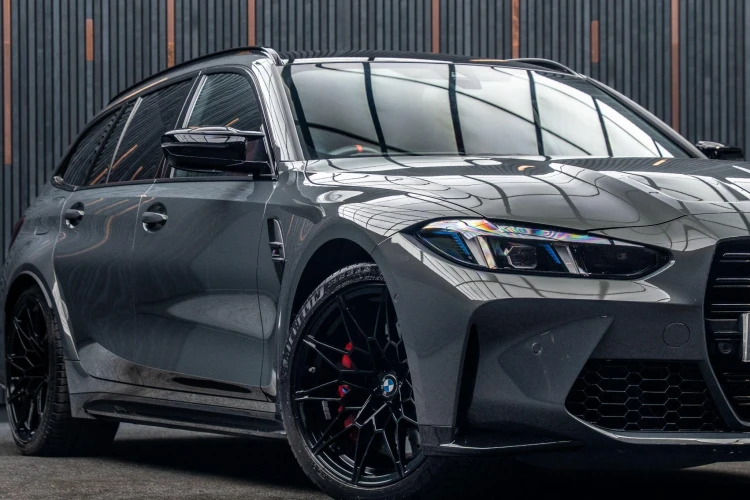 Vehicle Image 7