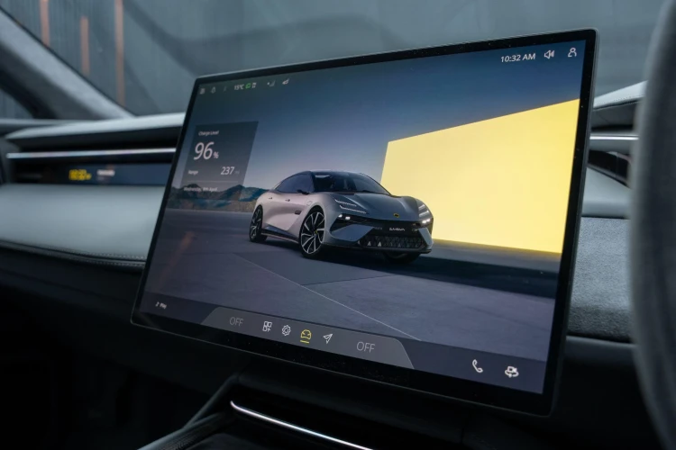 Vehicle Image 10