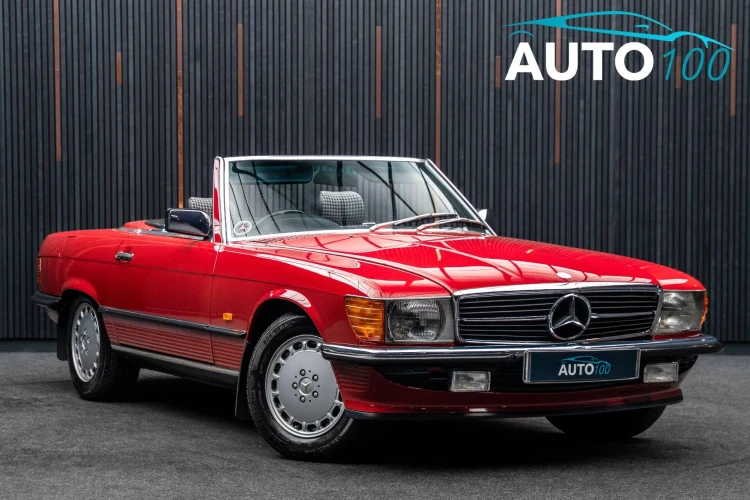 Mercedes-Benz 300 Listing Image