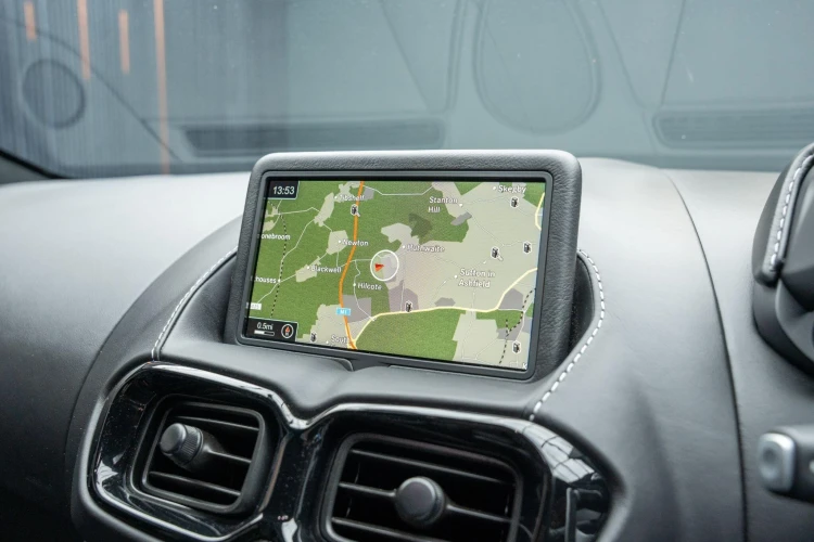 Vehicle Image 8