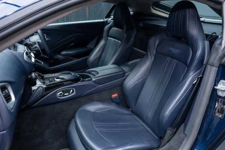 Vehicle Image 30