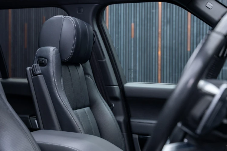 Vehicle Image 36
