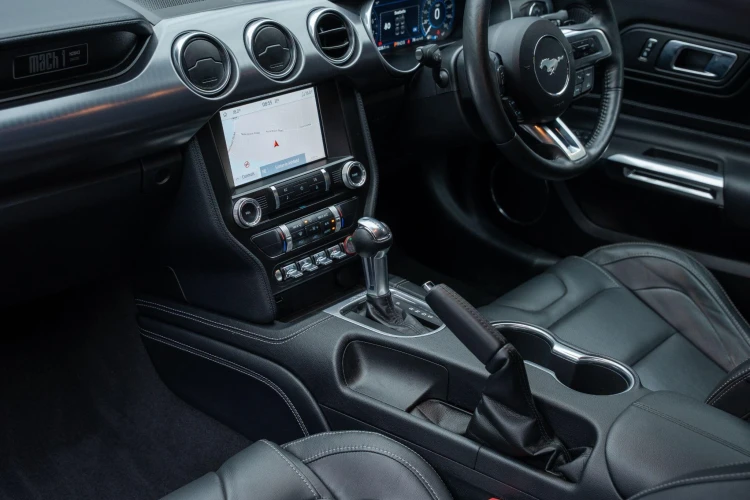 Vehicle Image 37