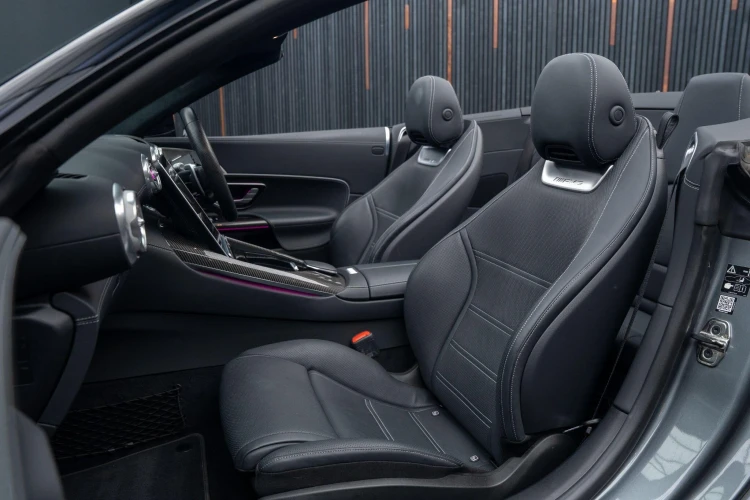 Vehicle Image 37
