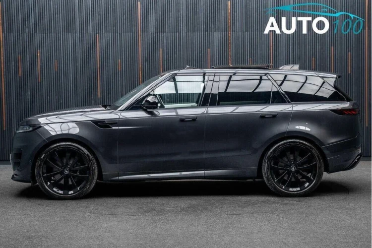 Vehicle Image 13