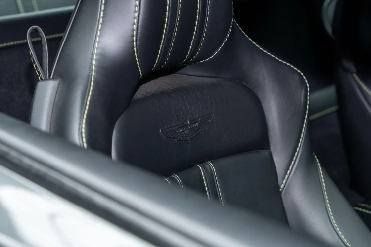 Vehicle Image 30