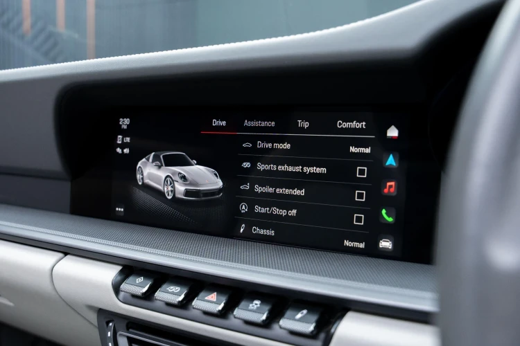 Vehicle Image 10