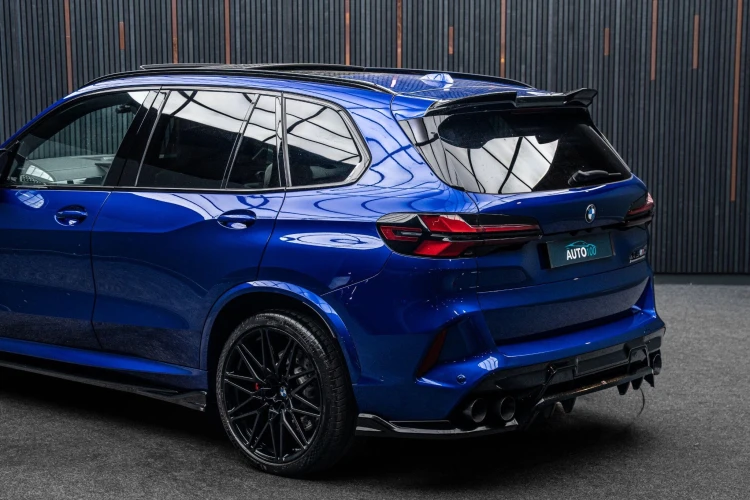 Vehicle Image 19