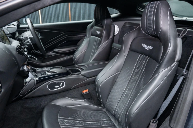 Vehicle Image 30
