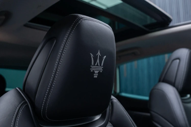 Vehicle Image 47
