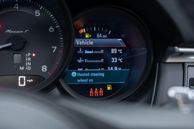 Vehicle Image 34