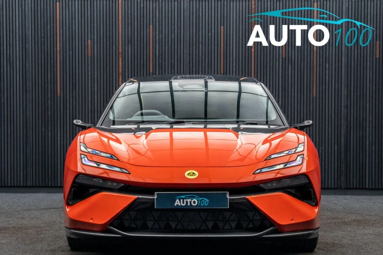 Vehicle Image 9