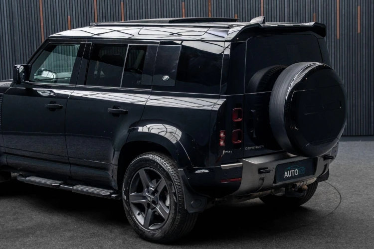 Vehicle Image 19