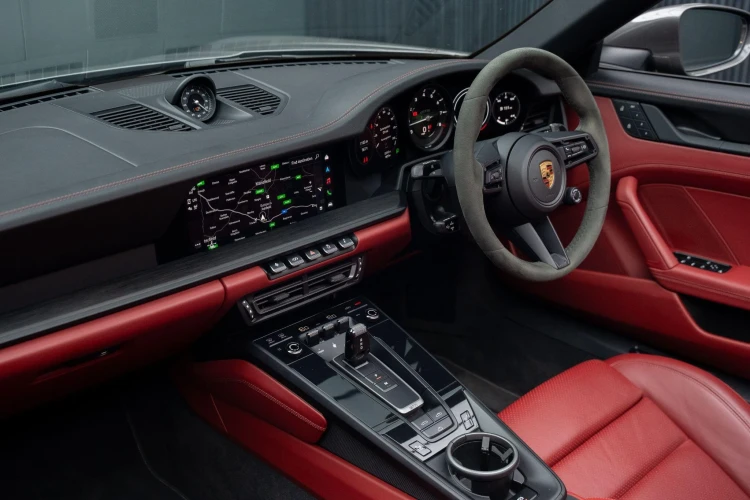 Vehicle Image 39