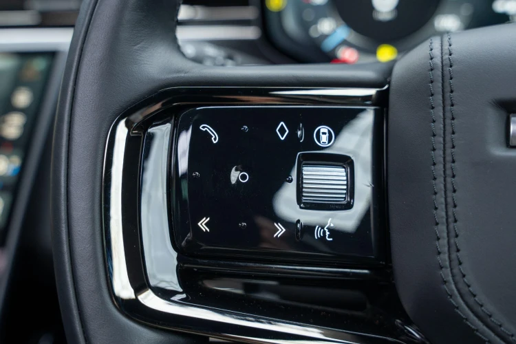 Vehicle Image 22