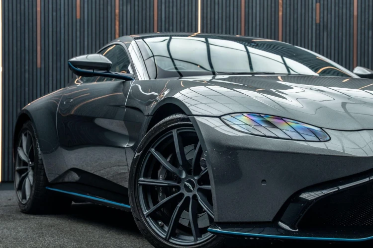 Vehicle Image 7