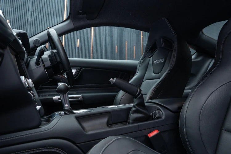 Vehicle Image 36
