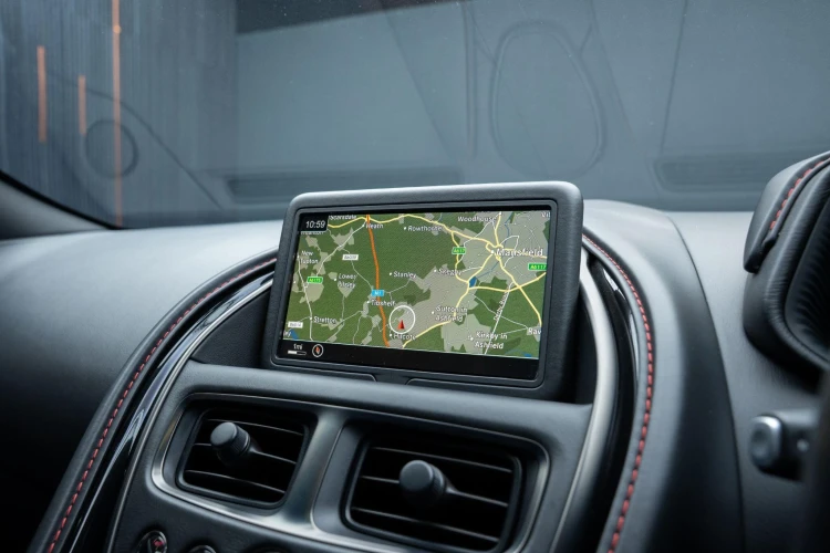 Vehicle Image 8