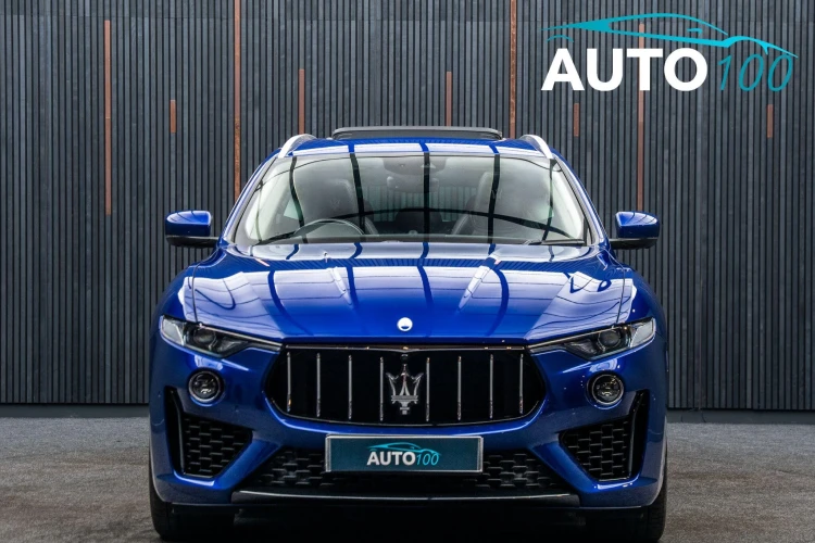 Vehicle Image 9