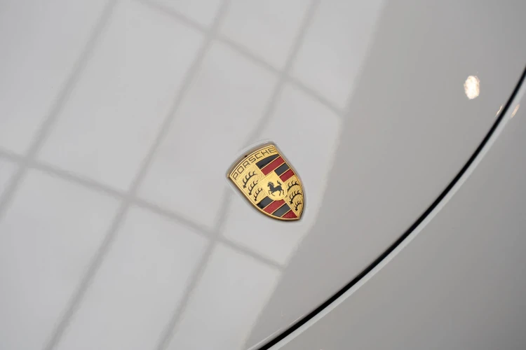 Vehicle Image 33
