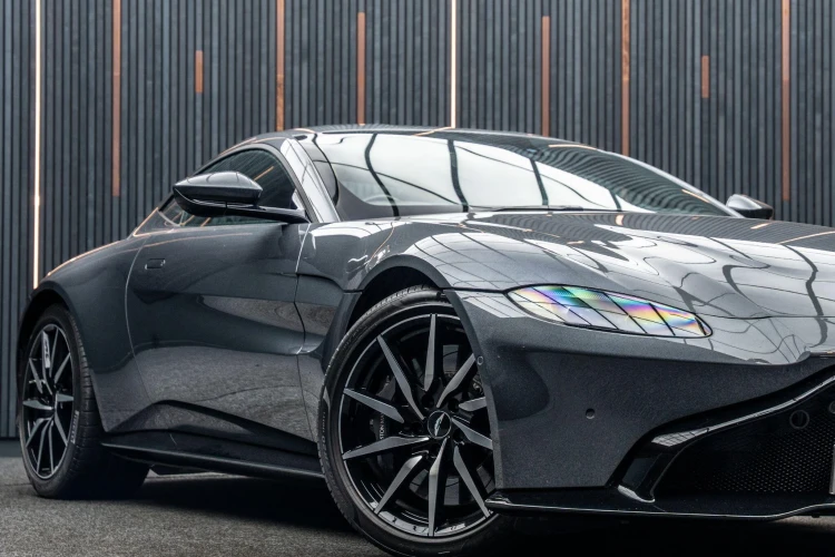 Vehicle Image 7